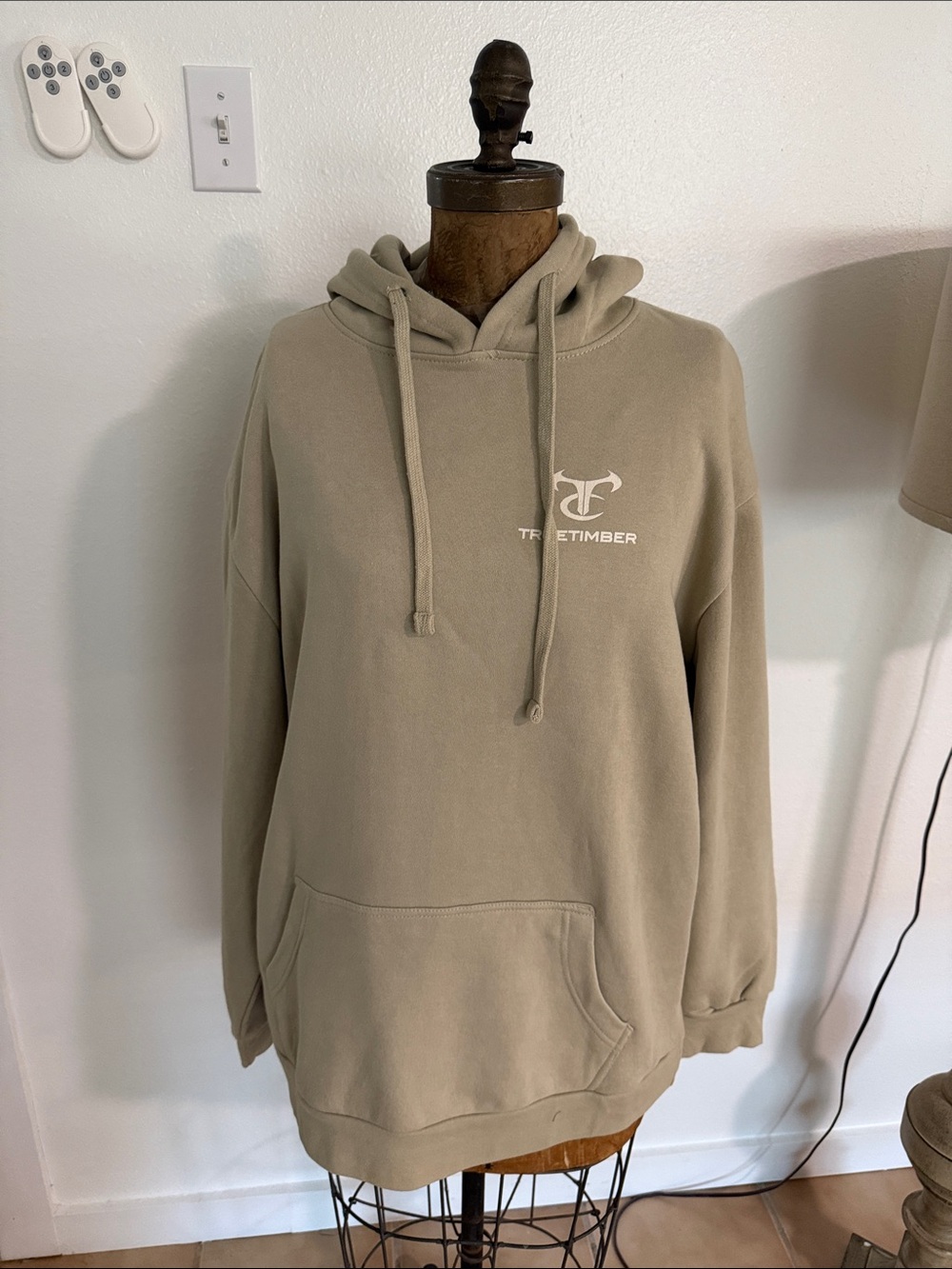 NWT TrueTimber Cream Logo Hoodie Size XL